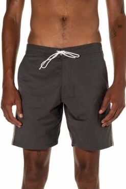Katin Theo Boardshorts In Black