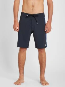 Volcom Dead Lido Mod-Tech In Black Boardshort